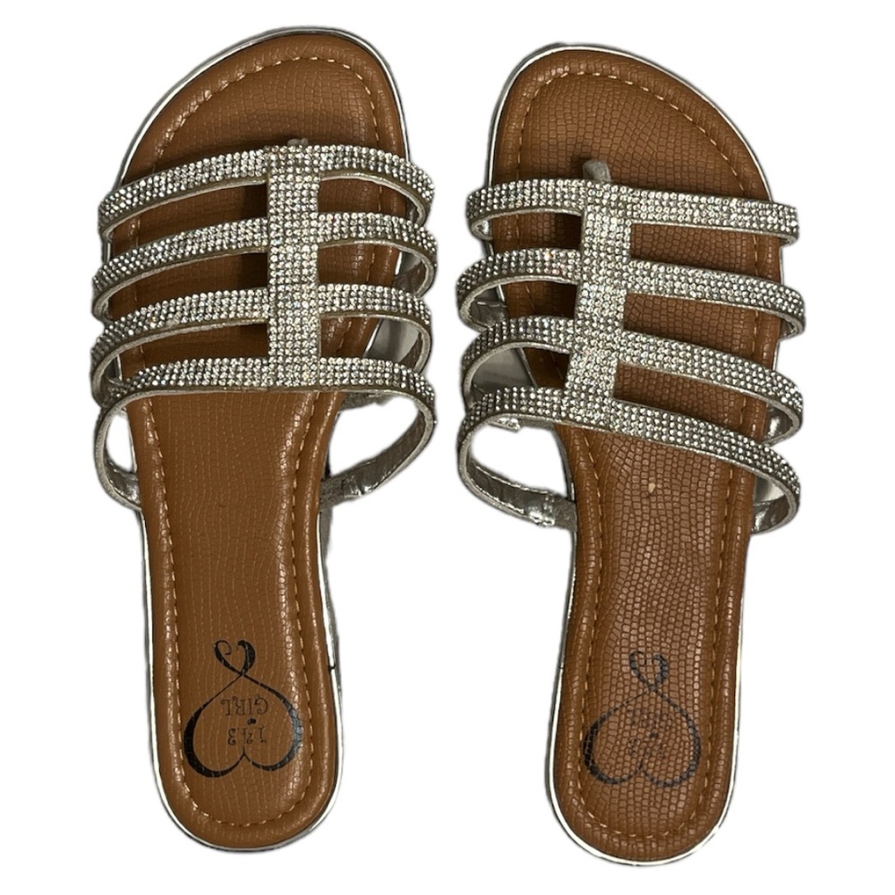 1.4.3 Girl Women’s Gently Used Slip-on Strappy Flat Sandals Size 6